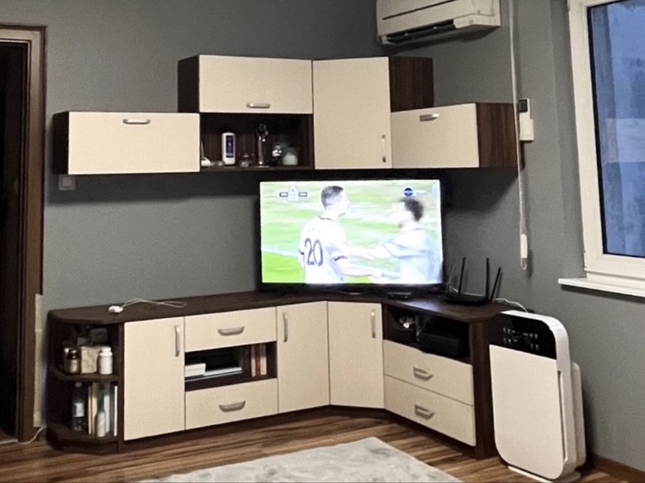 Секция/ шкафчета