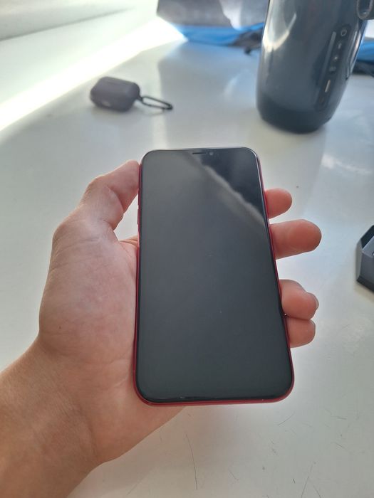 Обменяю Айфон XR
