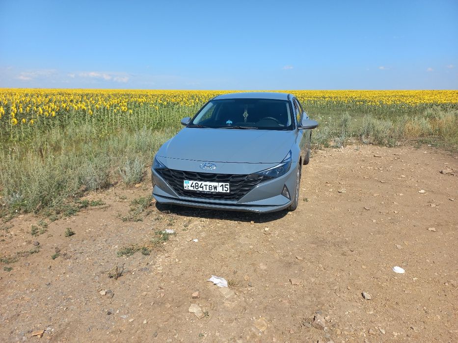 Продам   хундай элантра  2021 год выпуска