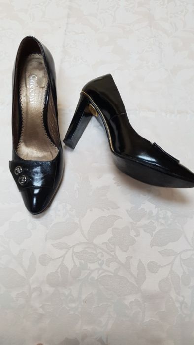Pantofi piele naturală lăcuită 38