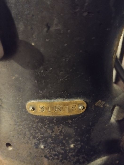 Mașină de cusut Singer