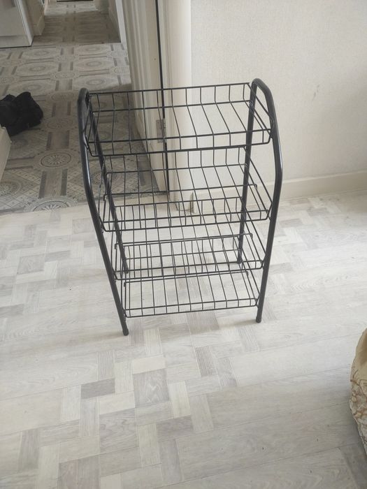 Продается обувница Nika