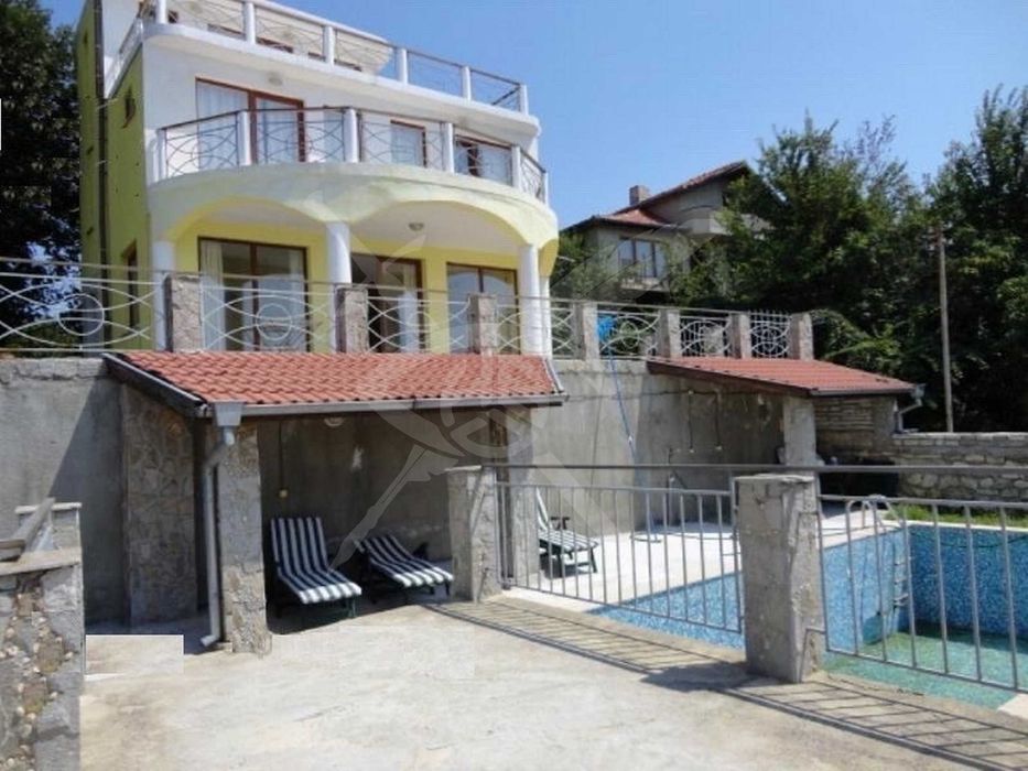 Продава се Къща в Варна, Бриз - 198 кв.м за 1465 €/кв.м - Снимка #7