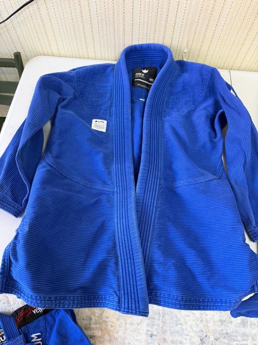 Продам кимоно, Kingz синий М2 оригинал