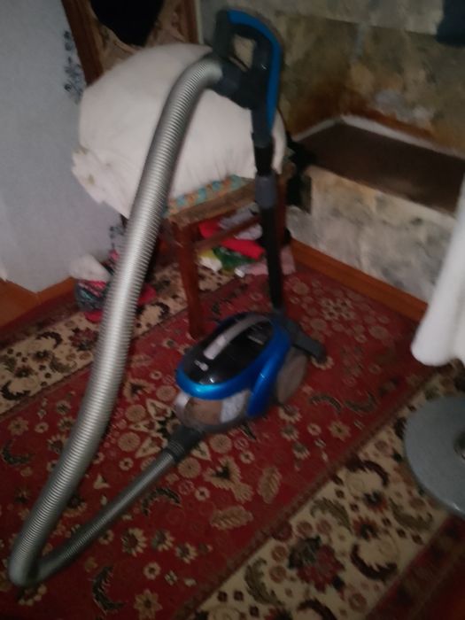 Пилесос 2 та 1 донасиям сотилади холати кокники идеал