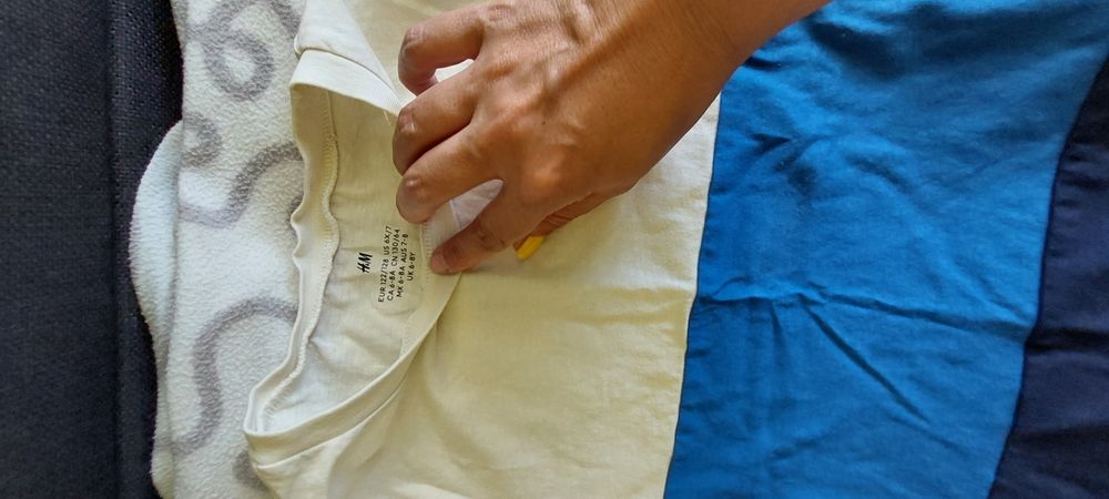 Лот тениски и панталонки h&m