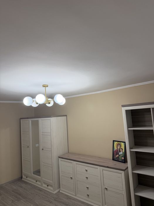 INCHIRIEZ AP. 2 camere