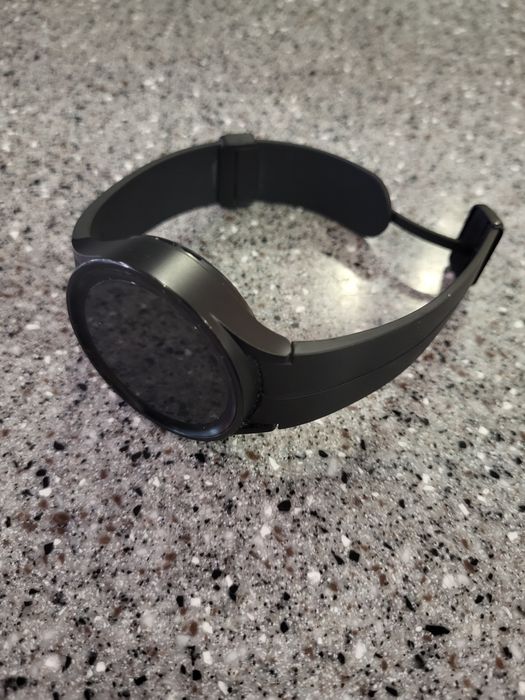 Продам смарт часы Samsung Watch 5 pro