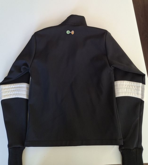 Дамско туристическо яке