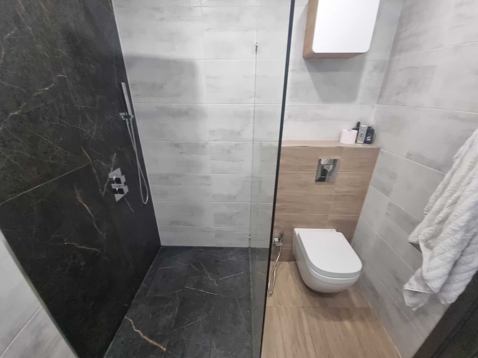 Продава се Тристаен апартамент в Благоевград, Широк център - 90 кв.м за 1700 €/кв.м - Снимка #11