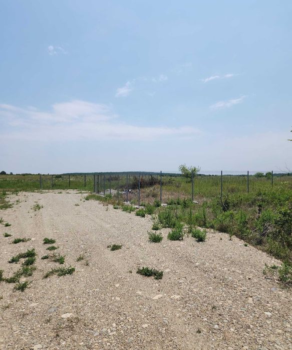 Lot teren intravilan Lucieni, langa Targoviste, deschidere la DN 72