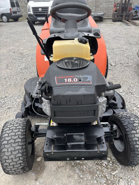 Трактрна косчка Хускварна CTH 180XP Kawasaki