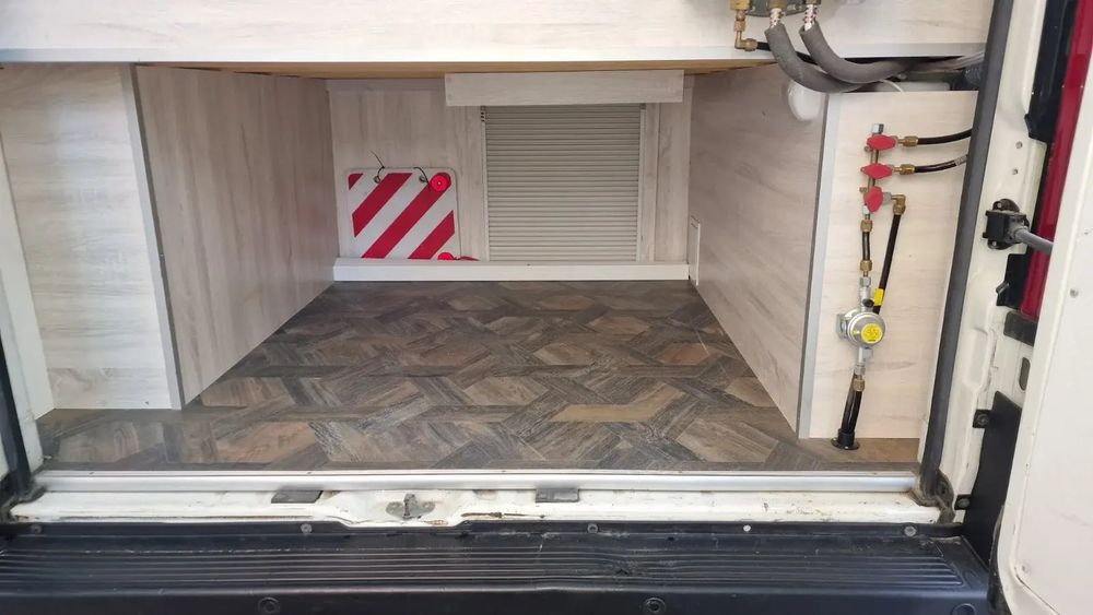 Кемперван  OFF GRID