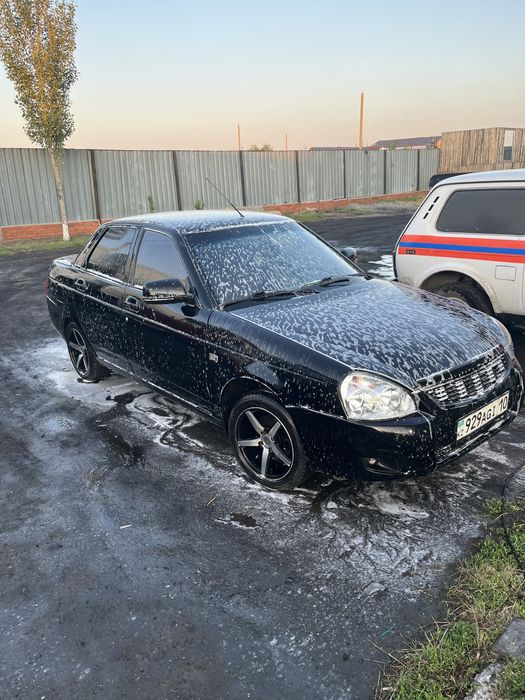 Продам Приору 1.