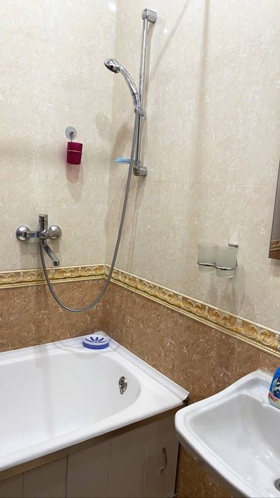 Аренда долгосрочная Квартира с гаражом!