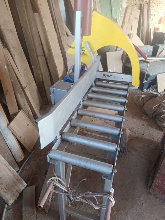 Машина за рязане на дърва