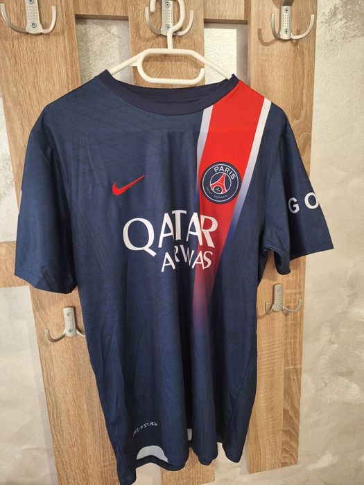 Tricou Nike Qatar Airways