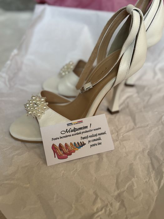 Pantofi mireasă din piele naturală, realizați la comandă, mărimea 35 – Noi
