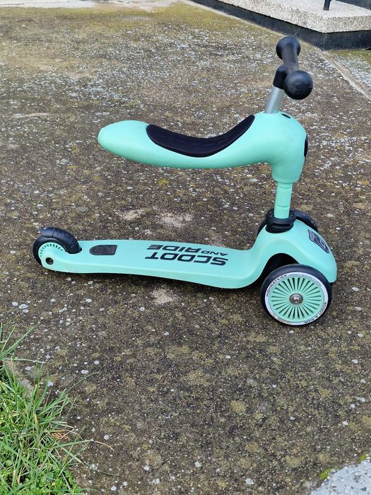 Scoot and ride  тротинетка