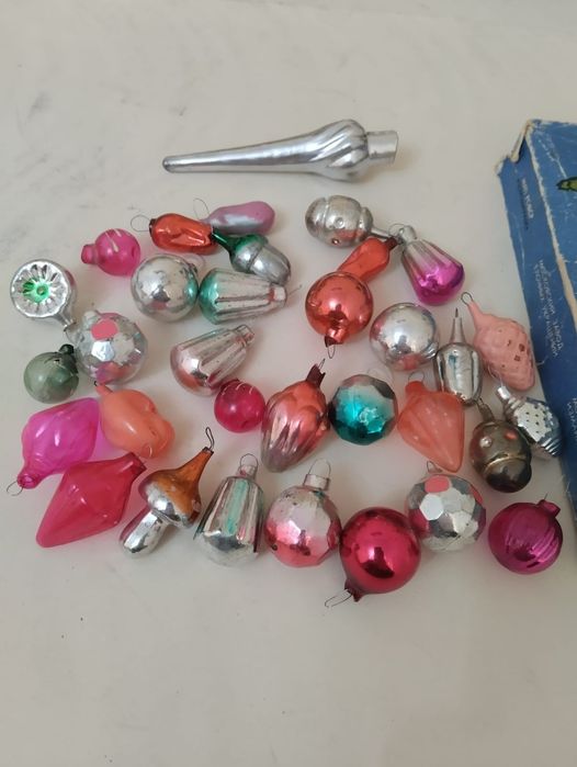 Елка продам так же игрушки