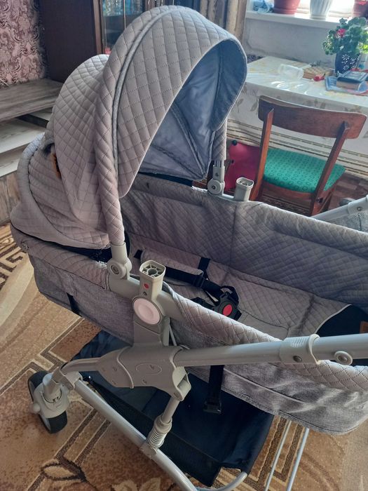 Продам коляску зима-лето