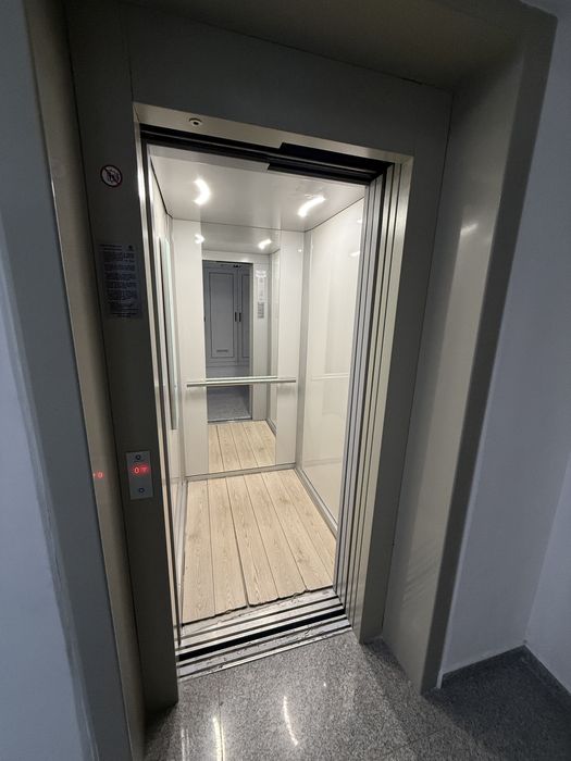 Apartament 3 camere NOU 102mp