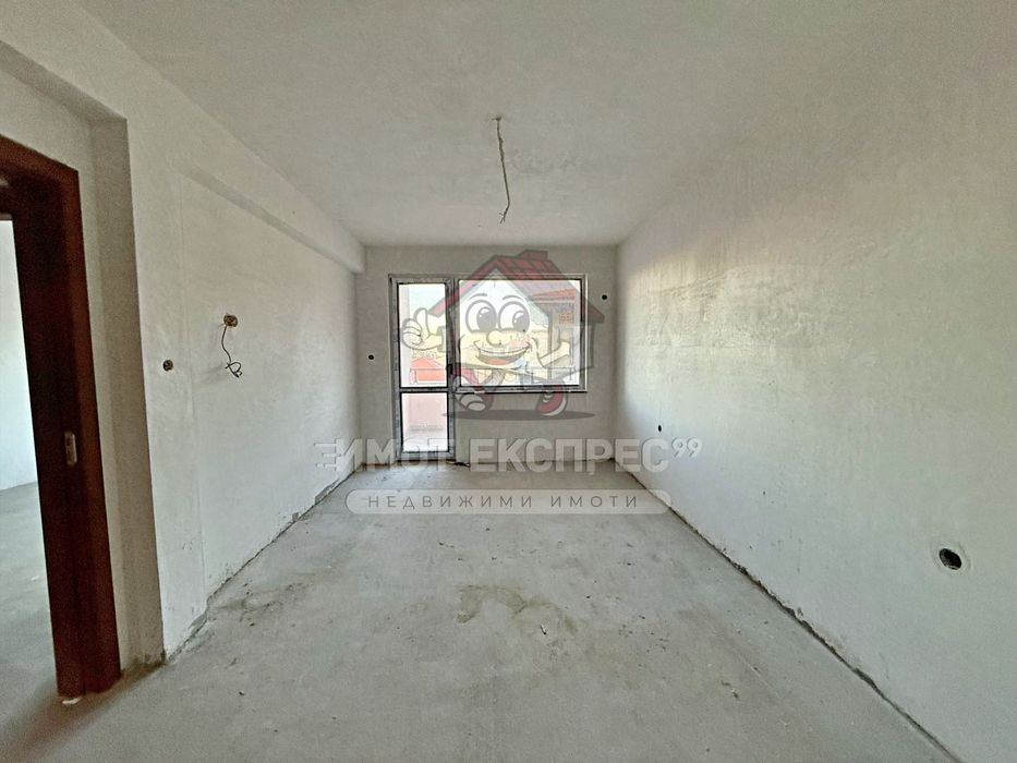 Продава се Тристаен апартамент в Асеновград - 118 кв.м за 1060 €/кв.м - Снимка #10