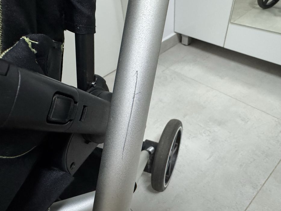 Carucior rotativ 360  Cybex Eezy S Twist+ 2 Silver Nature Green