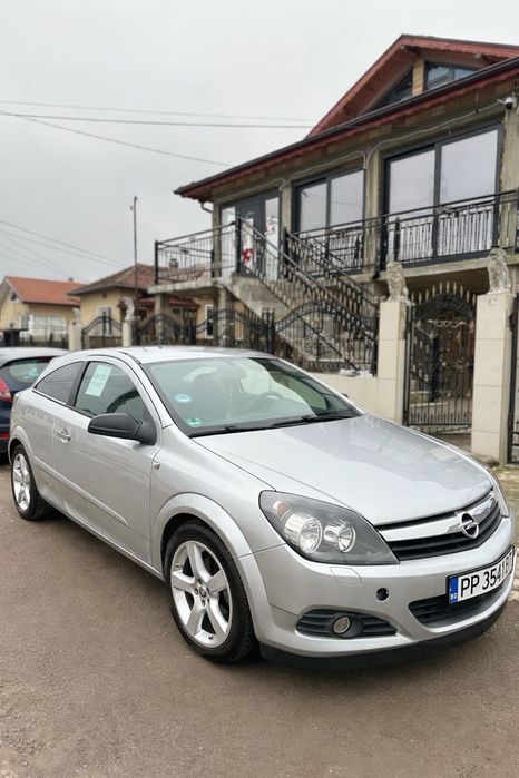 Opel astra 2007..