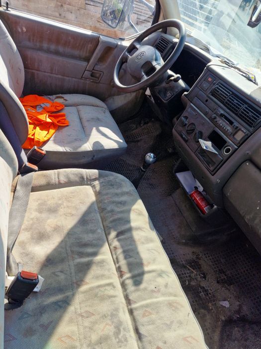Volkswagen Transporter 1999 diesel, 2.695 € — imagine 4