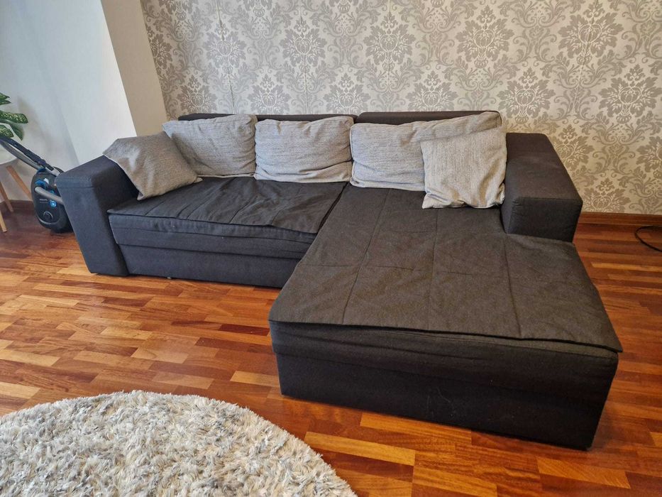 Canapea coltar, extensibila si cu spatii de depozitare, huse incluse