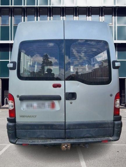 DEZMEMBREZ Nissan Interstar