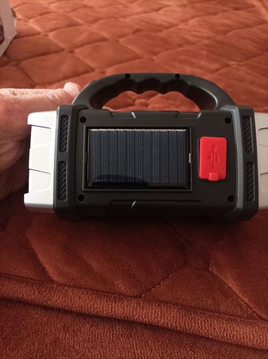 Презареждащи къмпинг лампа