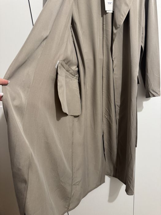 Trenci lung bej taupe din lyocell cordon in talie Zara marimea S