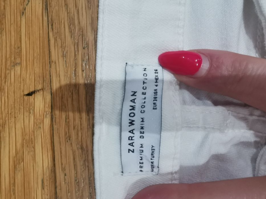 Дънки и панталони Zara и Dika