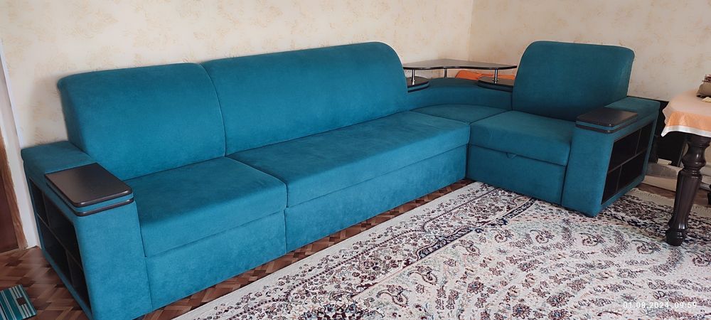 Продам угловой диван