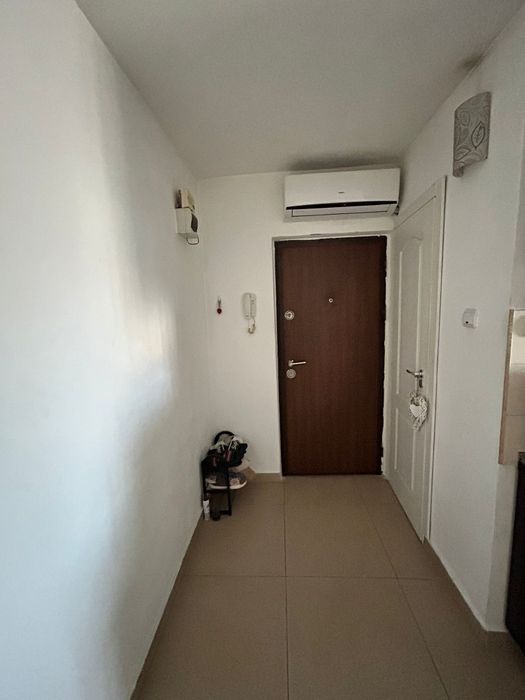 Proprietar (exclus agenții) vand apartament 2 camere