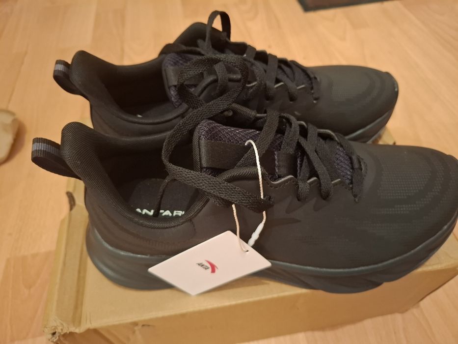 Кроссовки ANTA, 40 размер