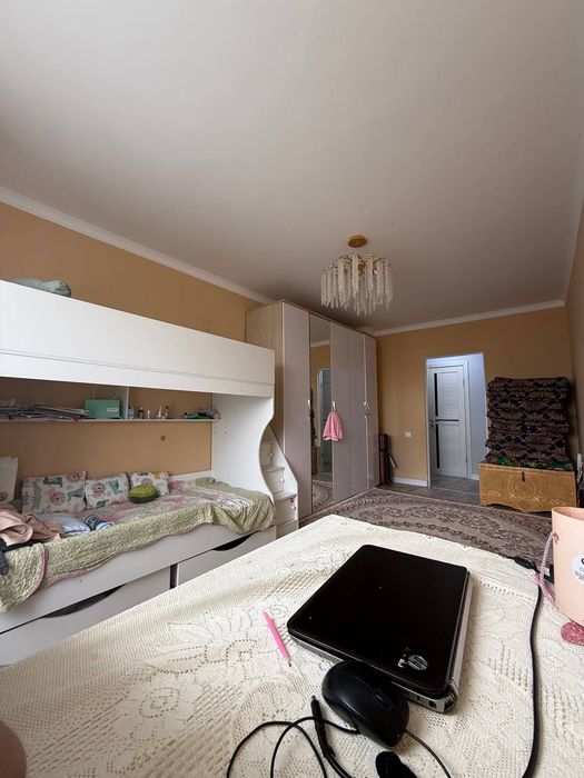 Сдам 2 комнатную квартиру