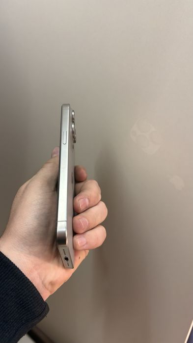 Iphone 15 pro max ideal