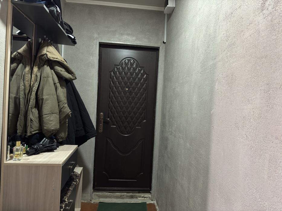 Продаётся 2 комнатная квартира