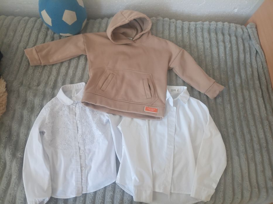 Продам 2 мешка вещей и обуви