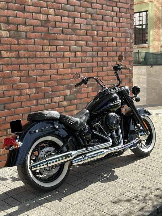 Harley Davidson FLHC Softail Heritage 2019