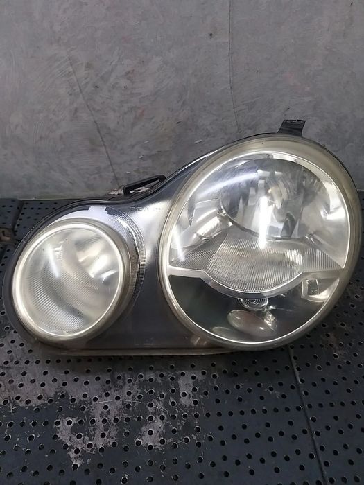 Far stanga vw polo 9n