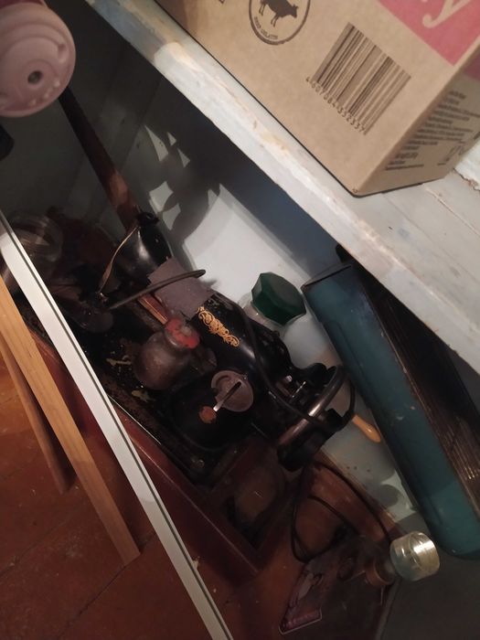 Продам Швейная машинка