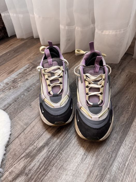 Nike Air Max Furyosa маратонки