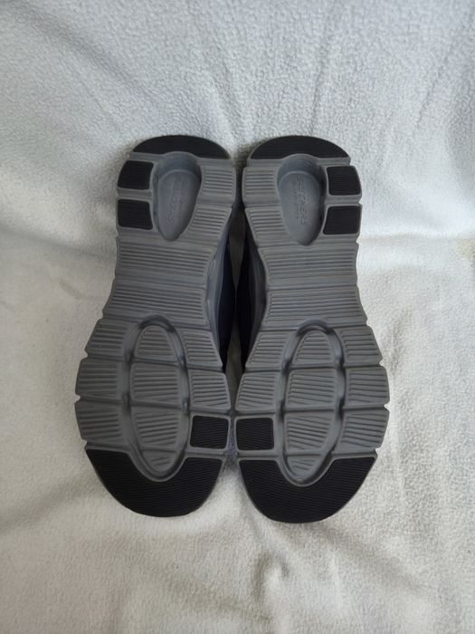 SKECHERS 41 номер