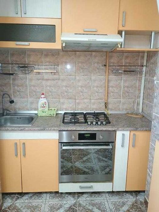 Inchiriez apartament 3 camere conf. 1 la pret de doua camere imediat ocupabil