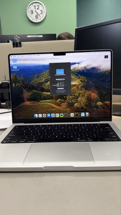 Продам Macbook Pro