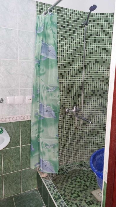 Кичик халка йулида Уй/Дукон/Клиника/Миниотель СОТИЛАДИ (Лизинг мавжуд)